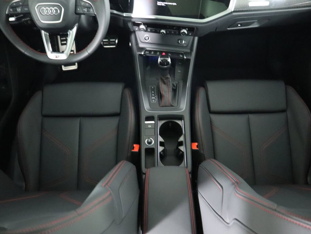Used 2025 Audi Q3 2.0T Premium Plus w/ Premium Plus Package AWD/4WD image 18