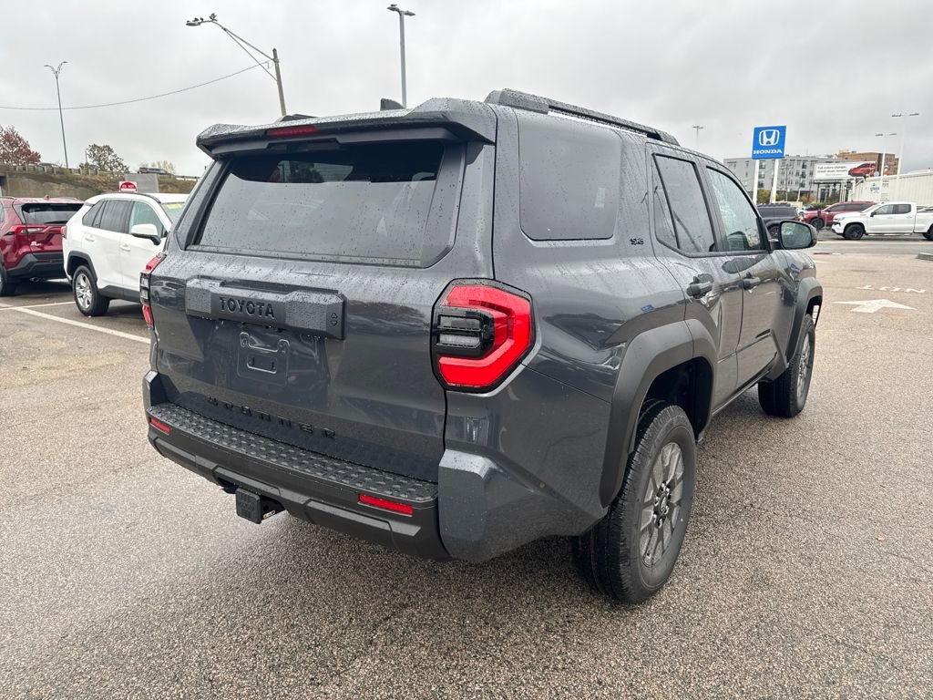 New 2025 Toyota 4Runner SR5 image 7