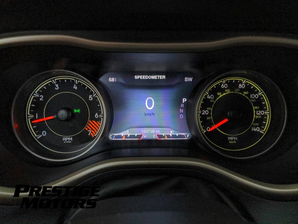 Used 2015 Jeep Cherokee Limited AWD/4WD image 18