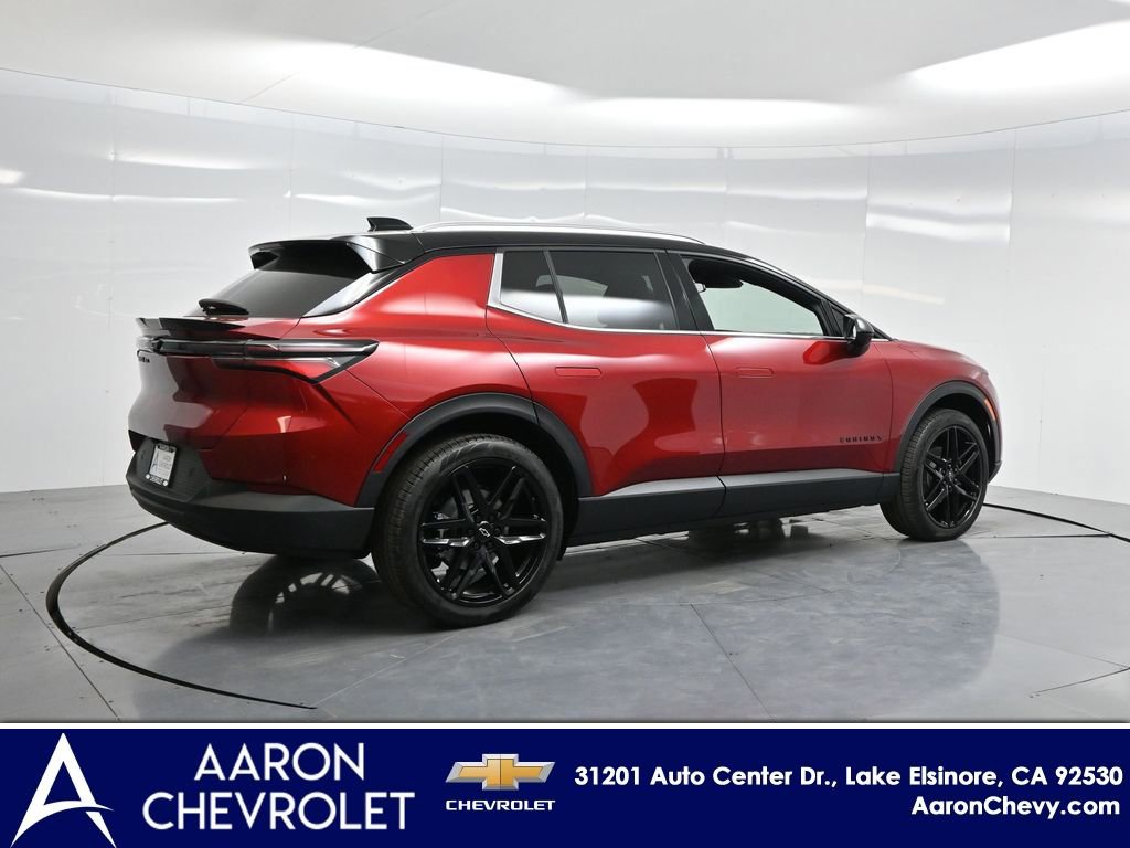 New 2026 Chevrolet Equinox EV LT w/ LPO, Blackout Package image 32