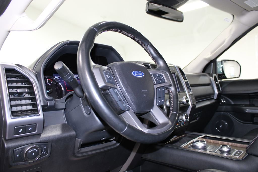 Used 2021 Ford Expedition Platinum image 26