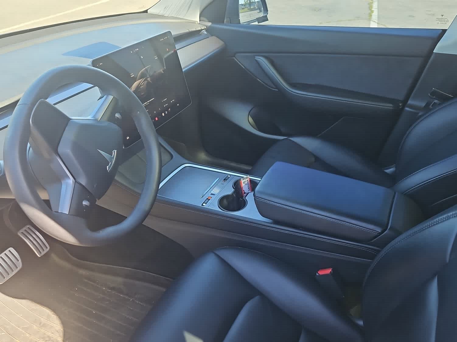 Used 2022 Tesla Model Y Performance image 14