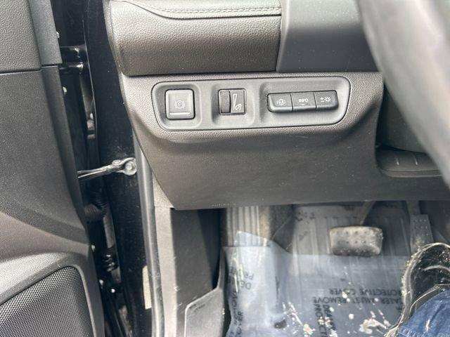 Used 2022 GMC Acadia SLT w/ Elevation Edition image 29