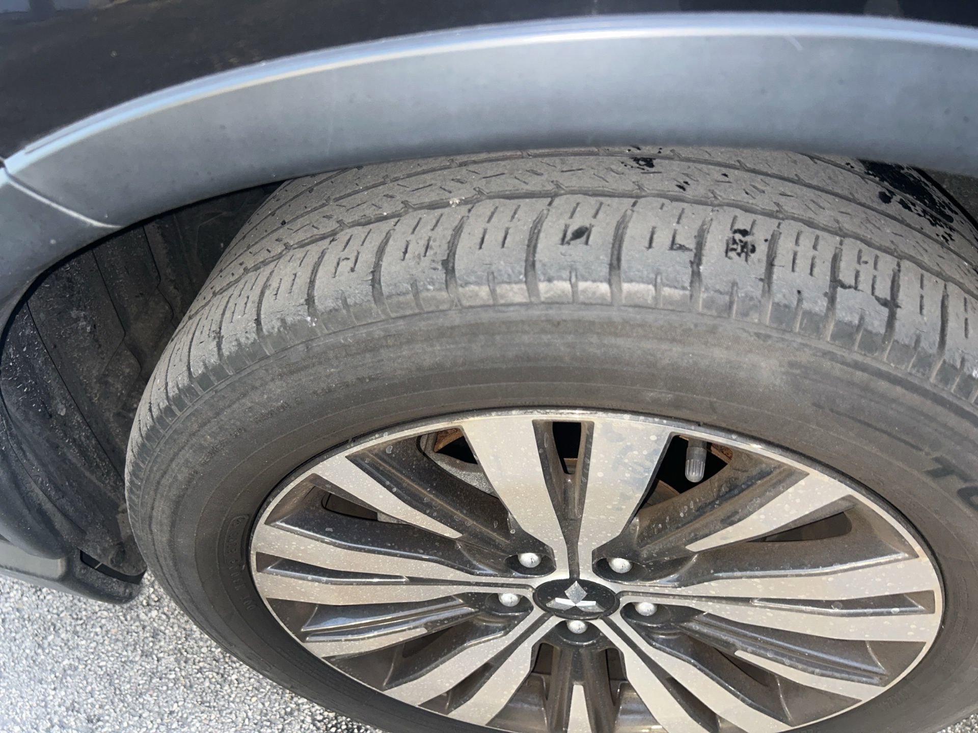 Used 2019 Mitsubishi Outlander SE image 7