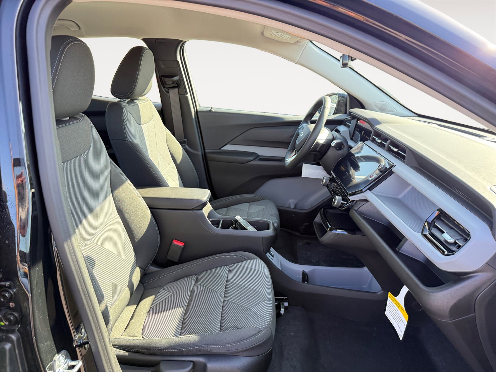 New 2027 Chevrolet Bolt LT w/ Comfort Package image 19