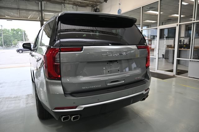 New 2026 GMC Yukon Denali w/ Denali Reserve Package AWD/4WD image 6