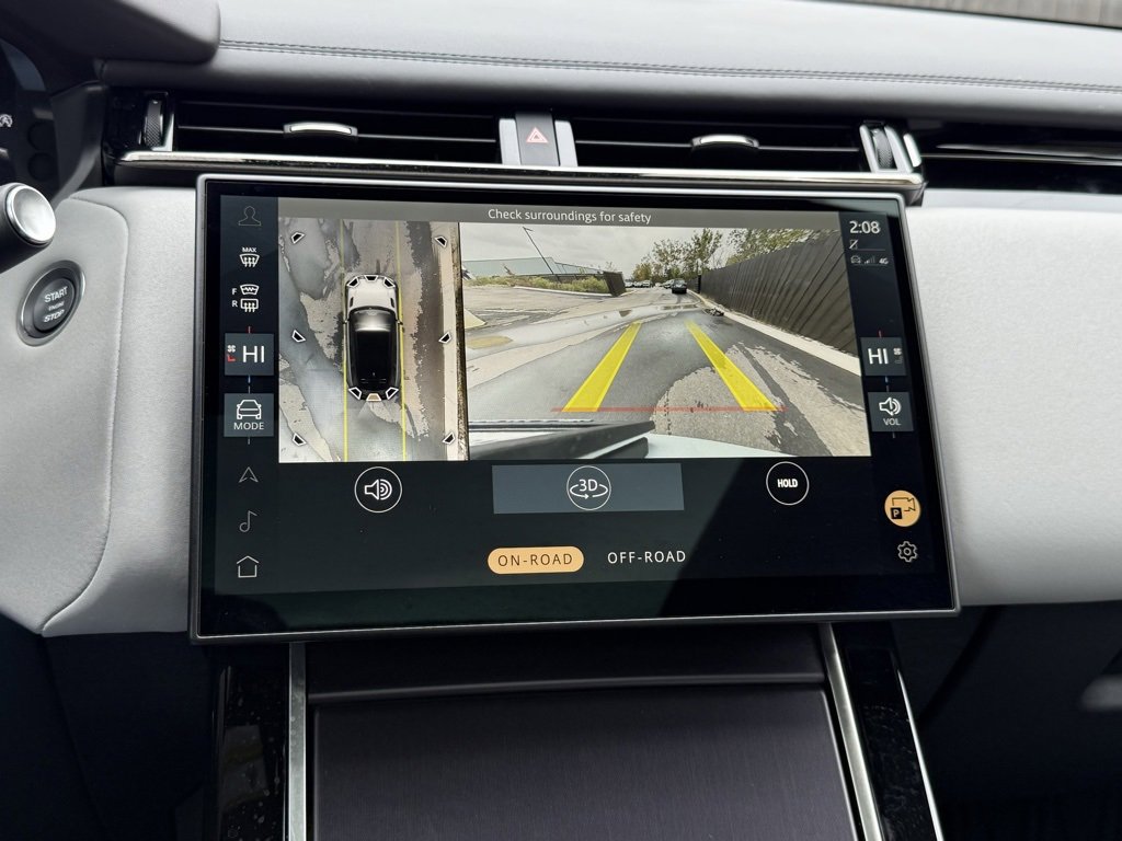 Used 2026 Land Rover Range Rover Velar Dynamic SE image 24