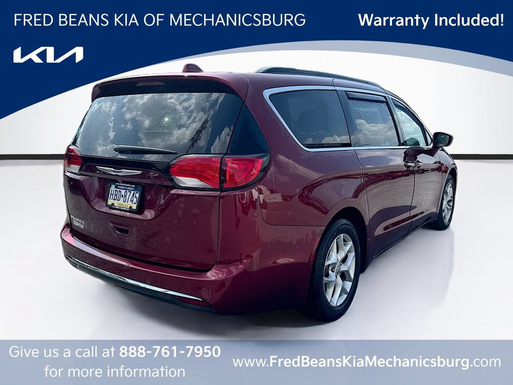 Used 2019 Chrysler Pacifica Touring Plus w/ Tire & Wheel Group FWD image 7