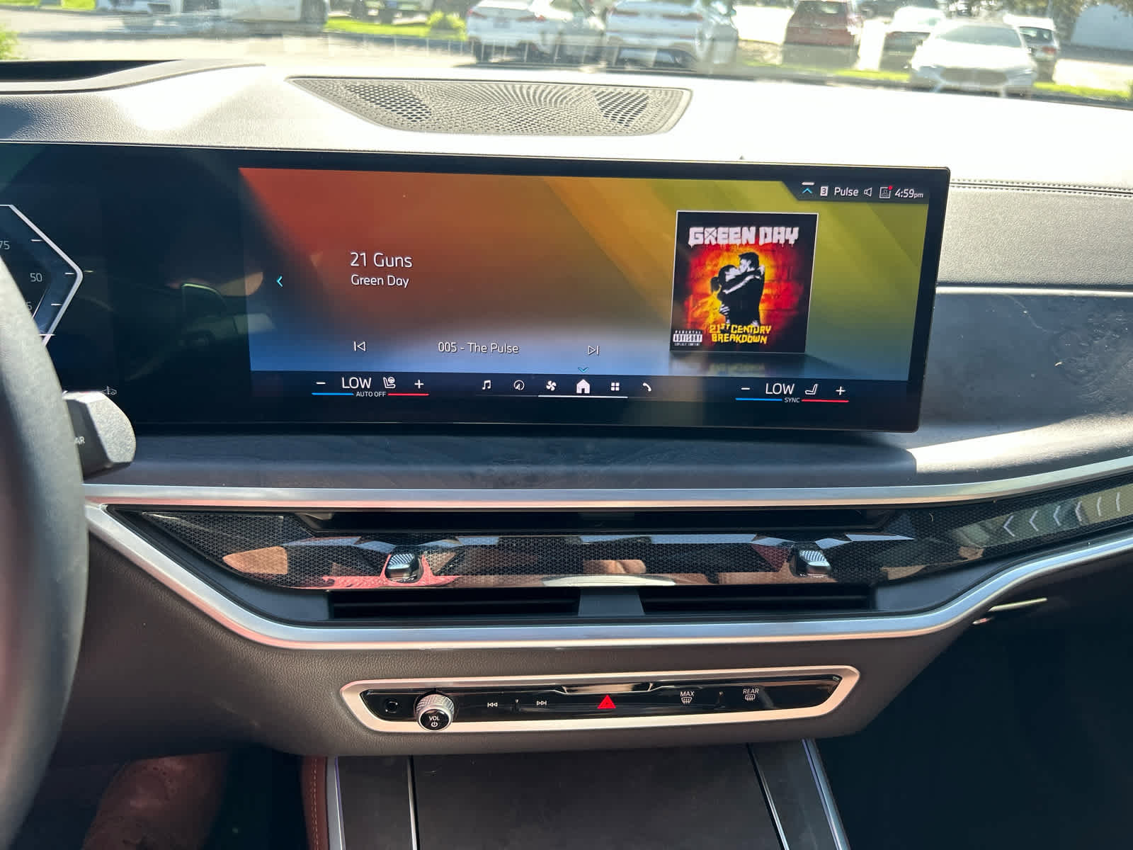 Used 2024 BMW X5 xDrive40i w/ Premium Package image 28