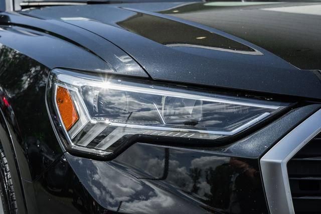 Used 2021 Audi Q3 2.0T Premium Plus w/ Premium Plus Package image 15