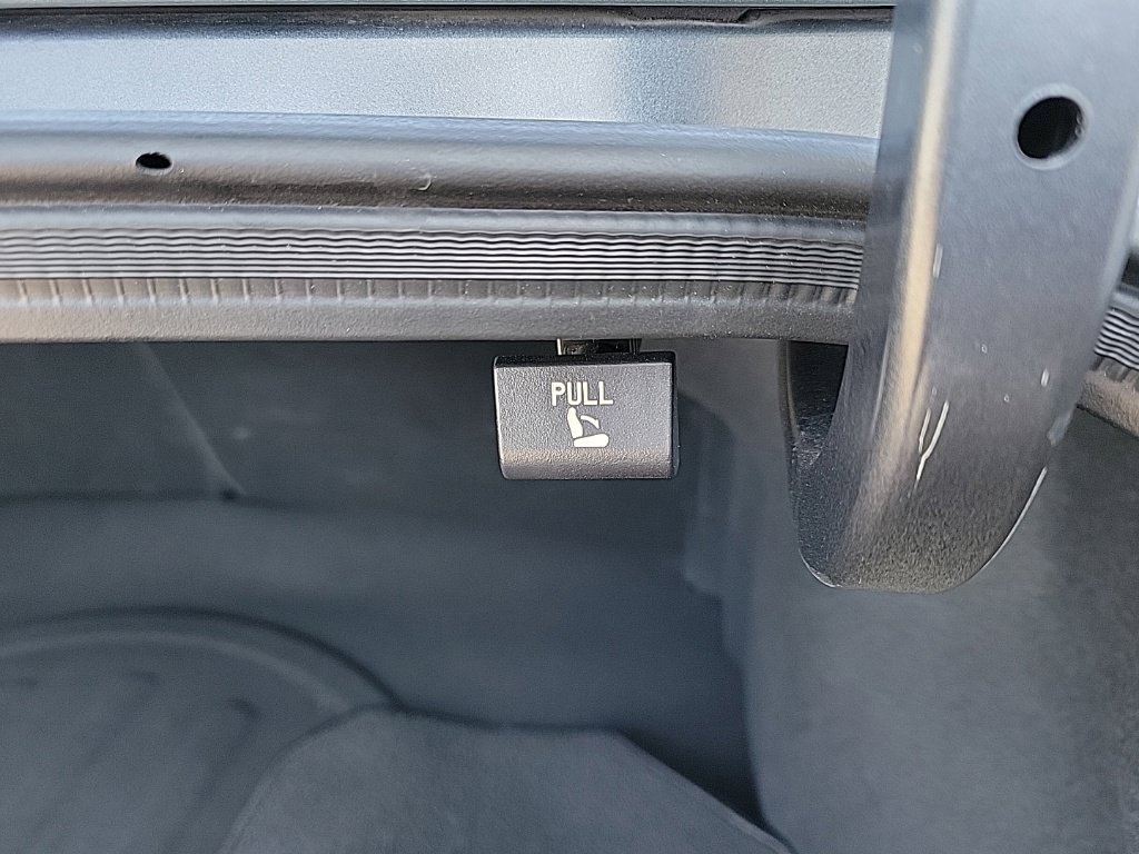 Used 2024 Kia Forte LXS w/ LXS Technology Package FWD image 18