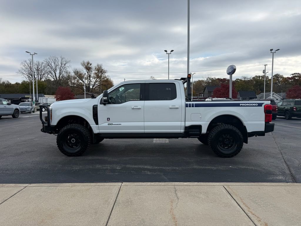 New 2026 Ford F250 Lariat w/ Black Appearance Package image 13