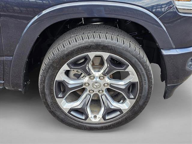 Used 2021 RAM 1500 Limited AWD/4WD image 9