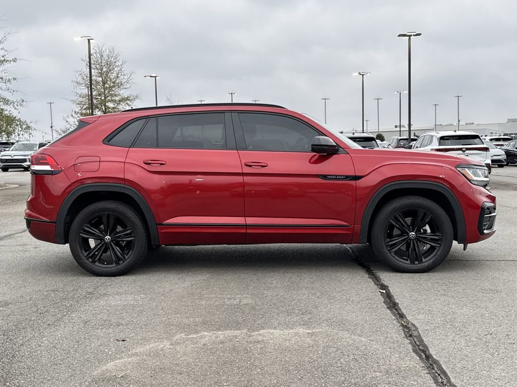 Used 2023 Volkswagen Atlas Cross Sport SEL R-Line image 6