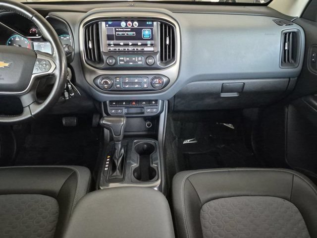 Used 2015 Chevrolet Colorado Z71 AWD/4WD image 17