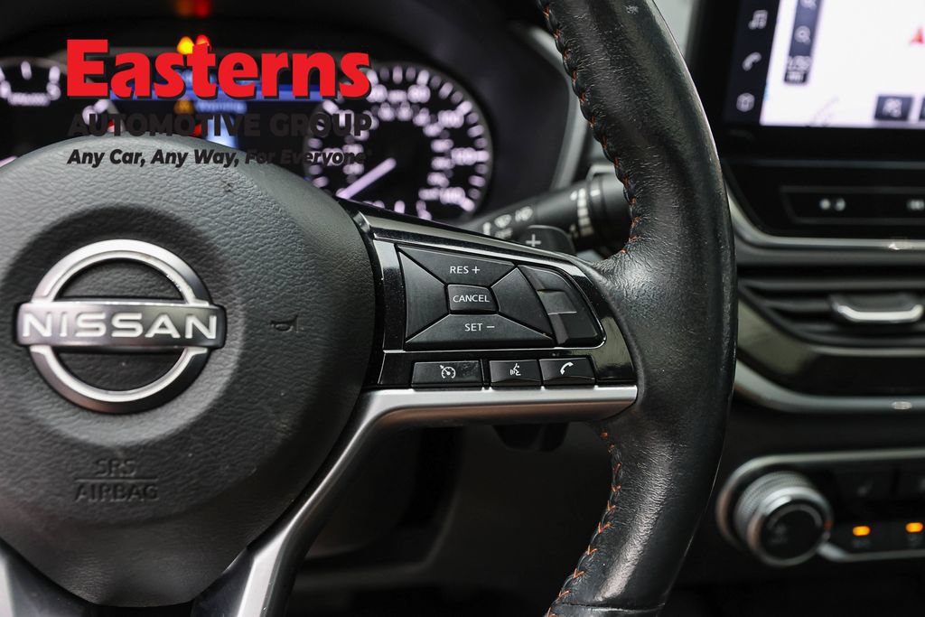 Used 2023 Nissan Altima 2.5 SR w/ SR Premium Package AWD/4WD image 16