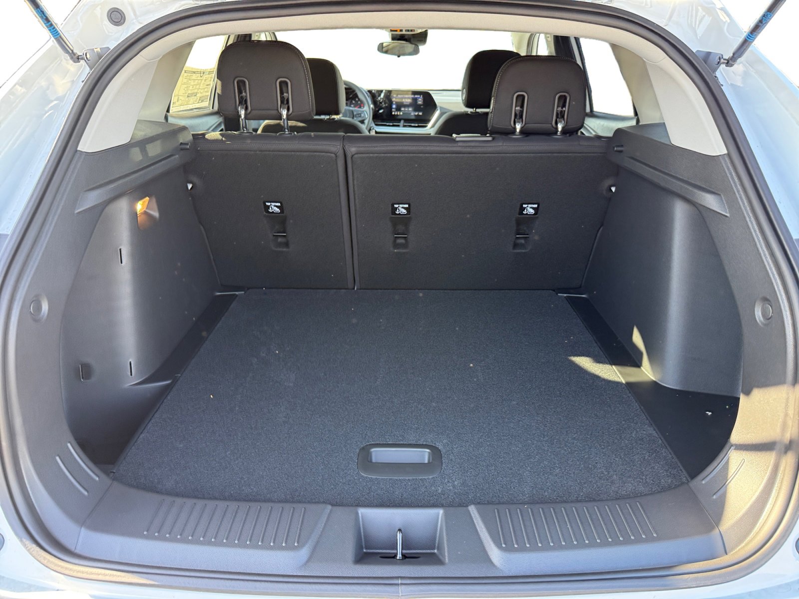 New 2026 Chevrolet Trax LS w/ LS Convenience Package image 17