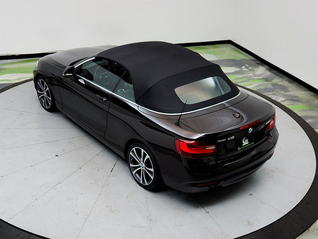 Used 2016 BMW 228i xDrive Convertible AWD/4WD image 31