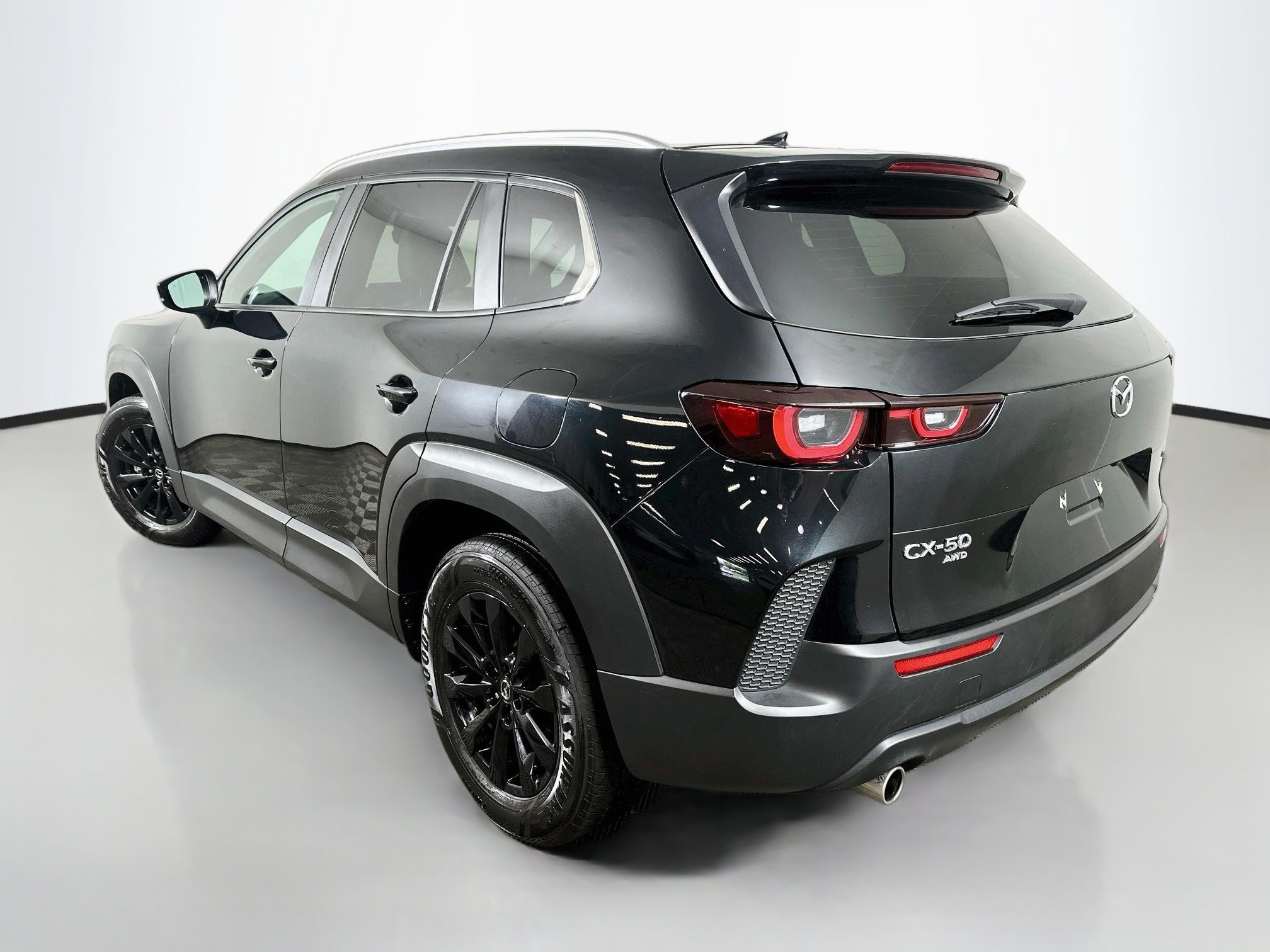 Used 2025 MAZDA CX-50 AWD 2.5 S w/ Premium Package image 5