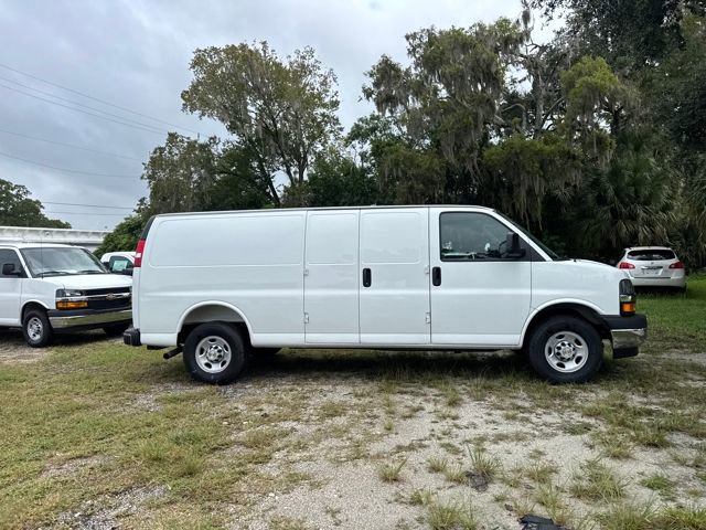 New 2025 Chevrolet Express 2500 Work Van 3D Extended Cargo Van w/ Driver Convenience Package RWD image 19