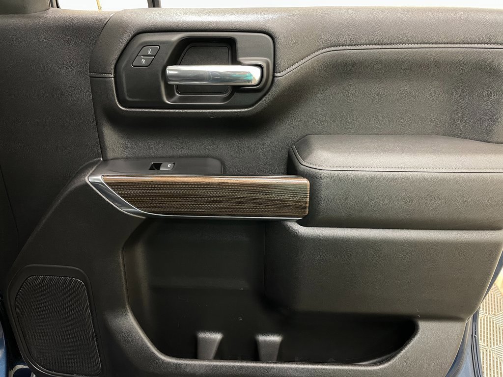 Used 2019 Chevrolet Silverado 1500 LT w/ Texas Edition image 42