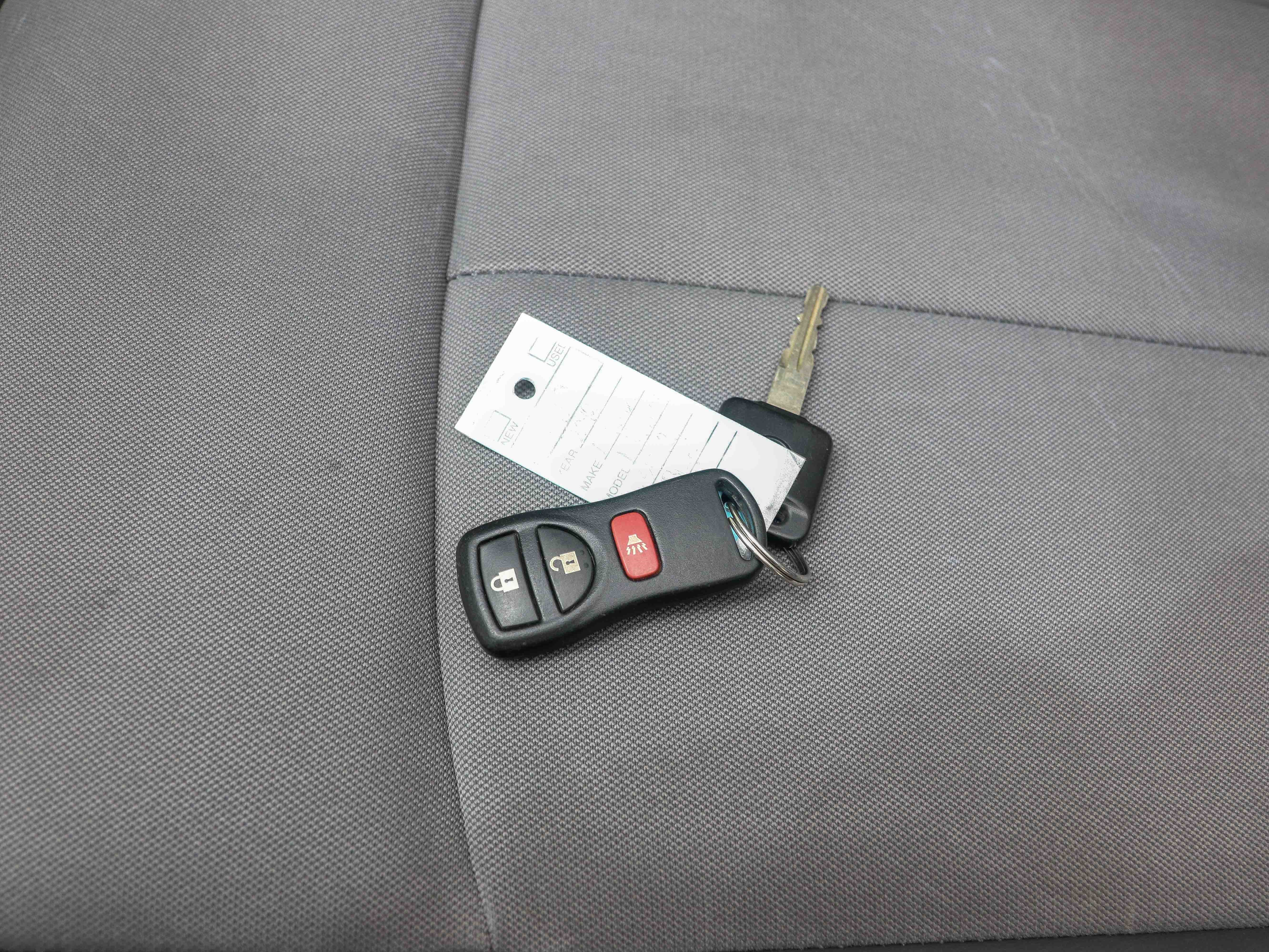 Used 2018 Nissan NV 3500 SV w/ Navigation Package image 24