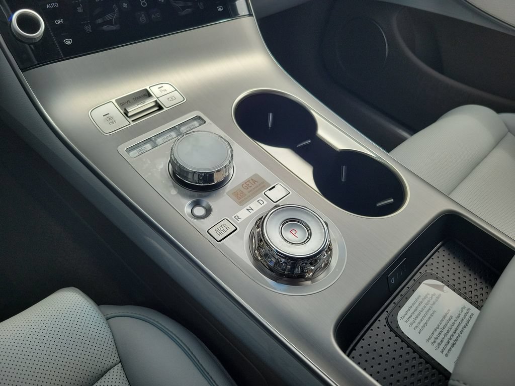 New 2027 Genesis GV70 2.5T Advanced AWD/4WD image 10
