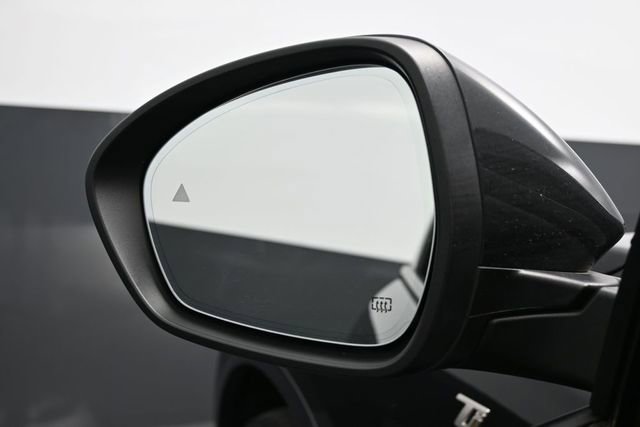 Used 2023 Alfa Romeo Stelvio Ti AWD/4WD image 9