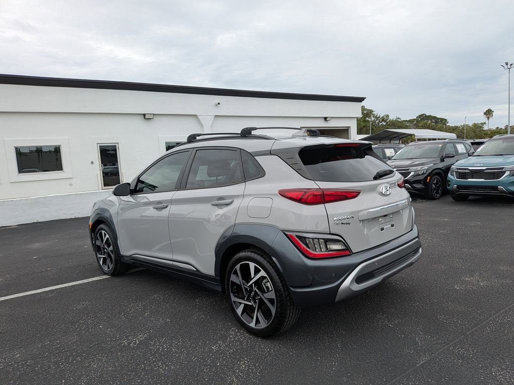Used 2022 Hyundai Kona Limited FWD image 6