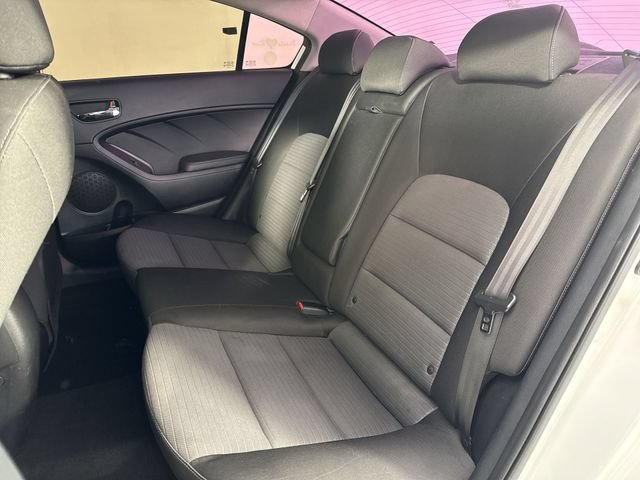 Used 2016 Kia Forte LX w/ LX Popular Plus Package FWD image 19