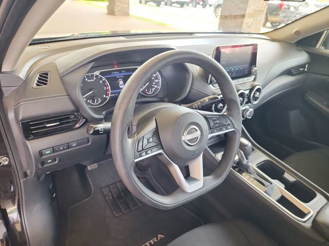 Used 2024 Nissan Sentra SV FWD image 10