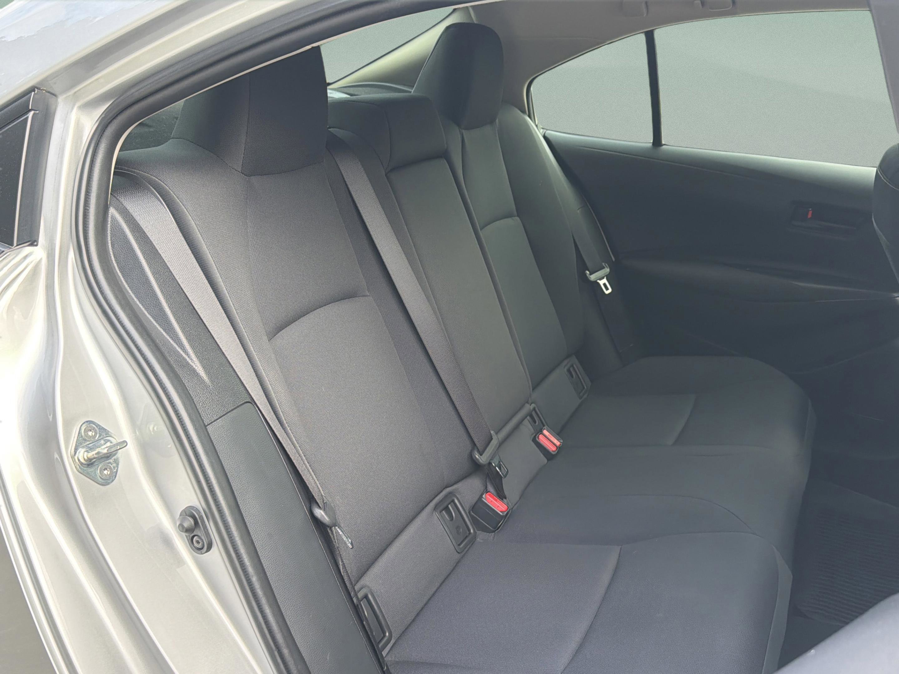 Used 2024 Toyota Corolla LE FWD image 12
