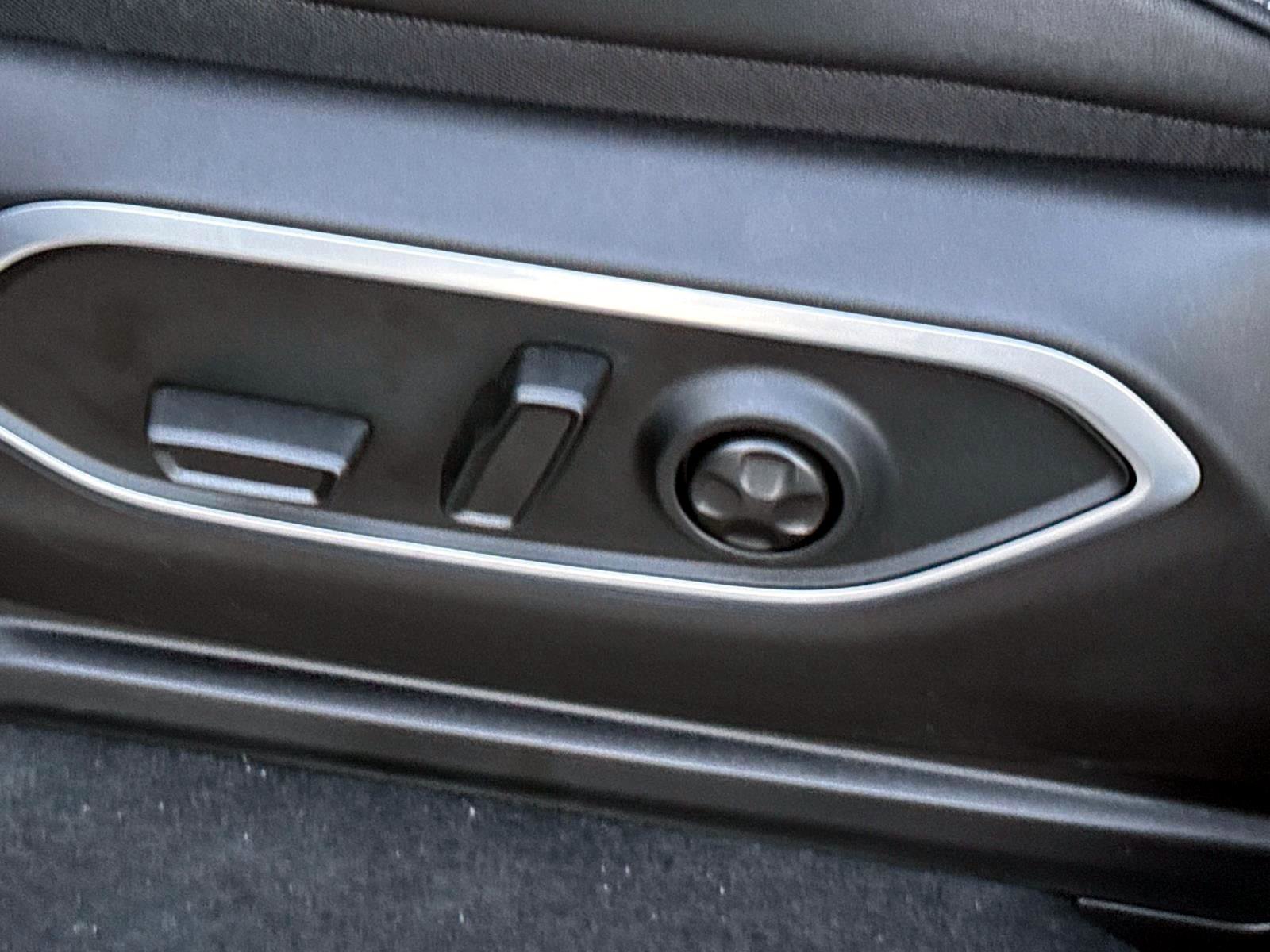 New 2025 Jeep Wagoneer Series II image 16