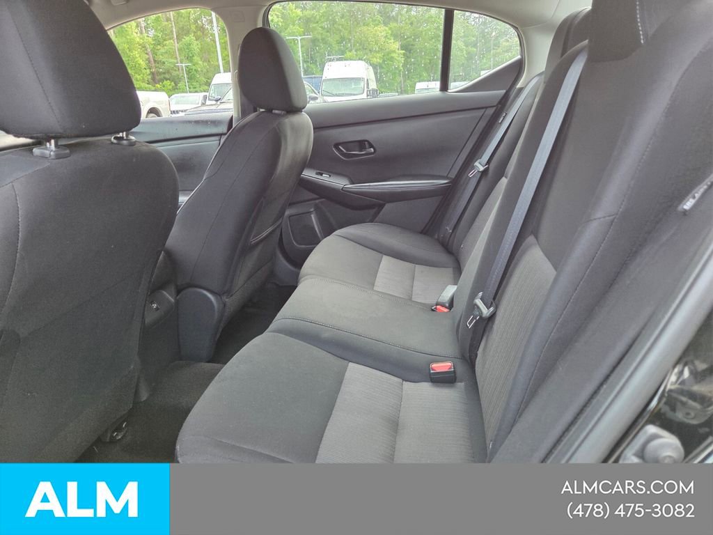 Used 2024 Nissan Sentra SV FWD image 7