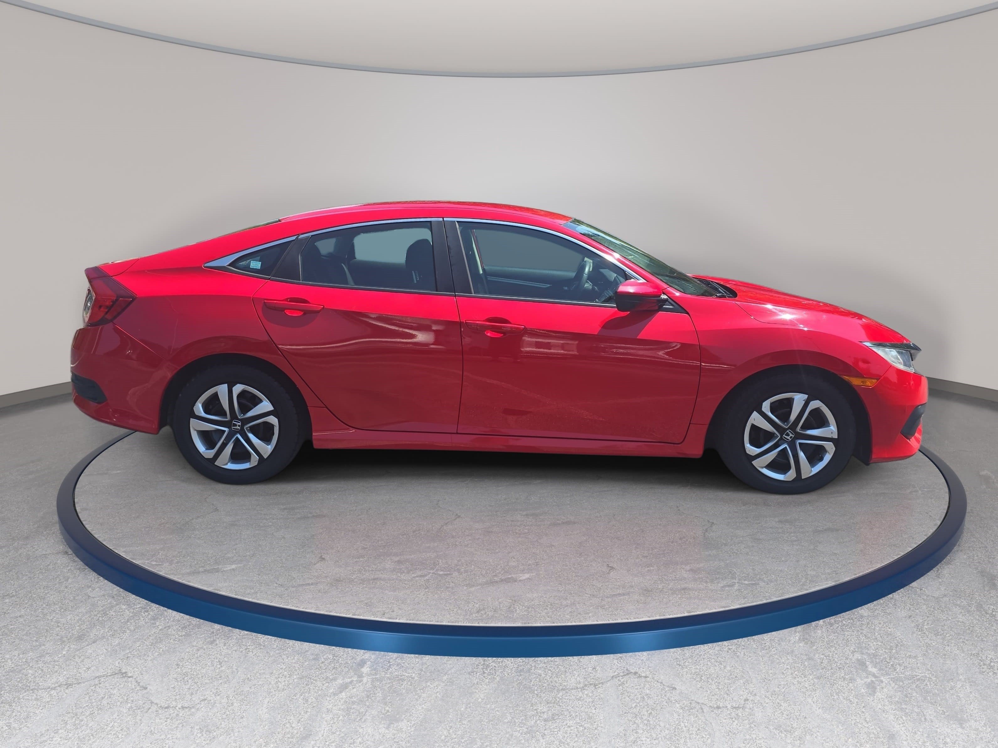 Certified 2018 Honda Civic LX image 4