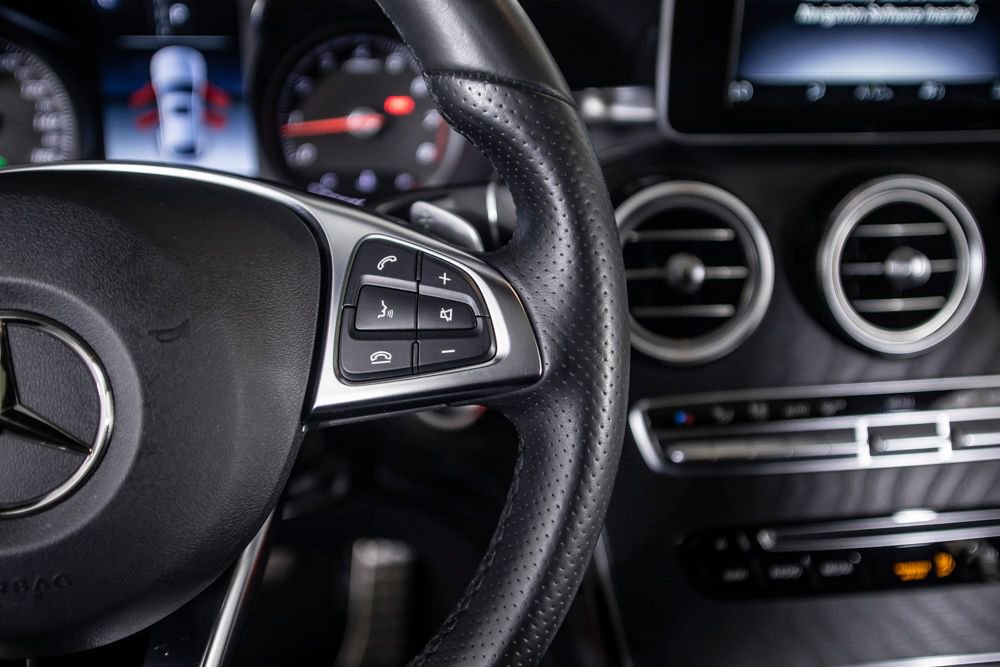 Used 2019 Mercedes-Benz GLC 300 GLC 300 Coupe image 39