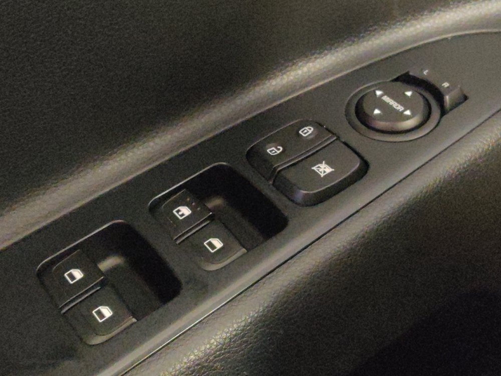 Used 2020 Kia Rio S FWD image 27