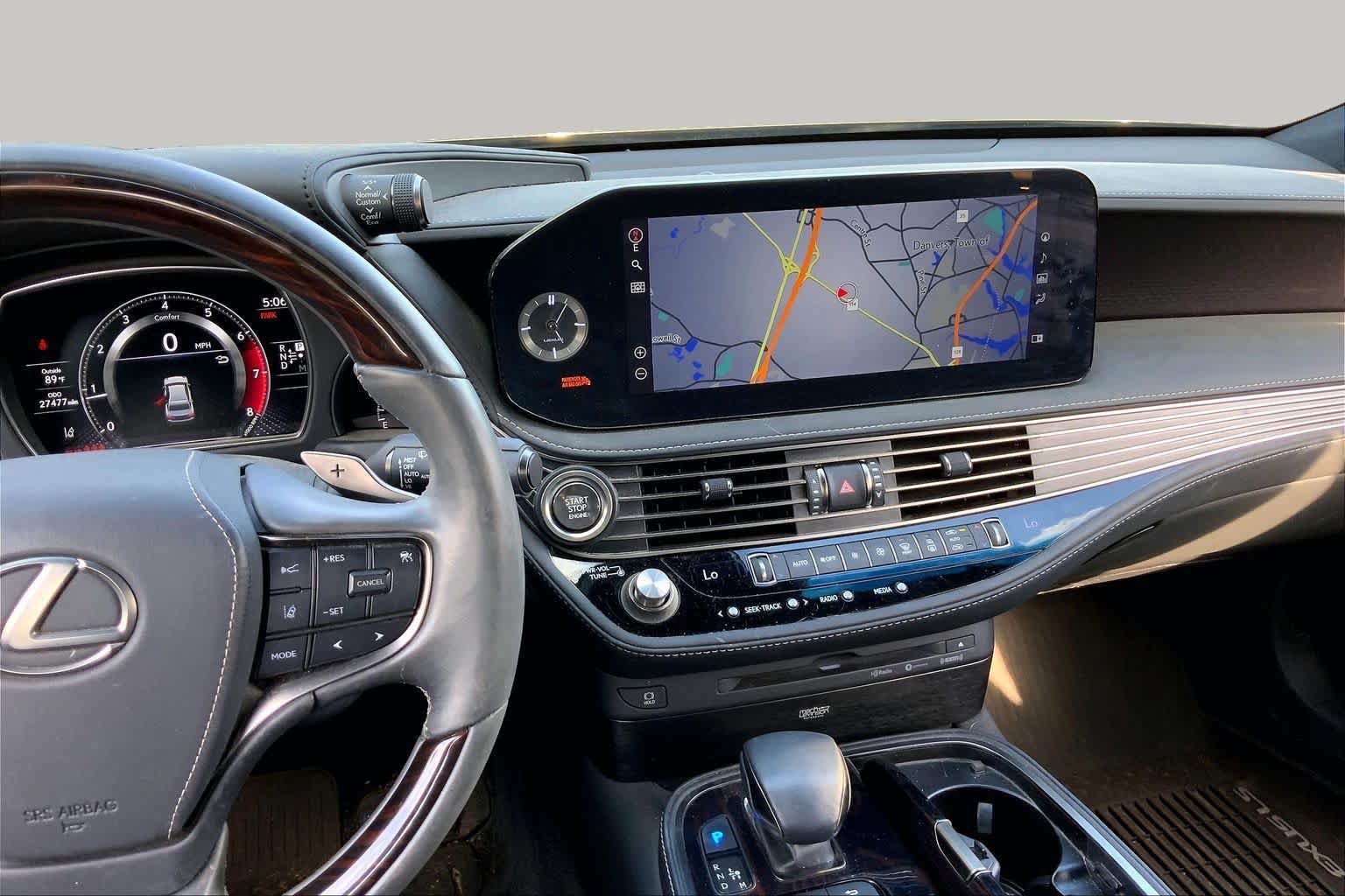 Certified 2022 Lexus LS 500 AWD w/ Interior Upgrade Package image 7