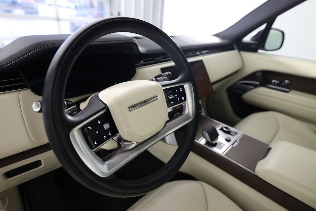 Used 2023 Land Rover Range Rover SE AWD/4WD image 19