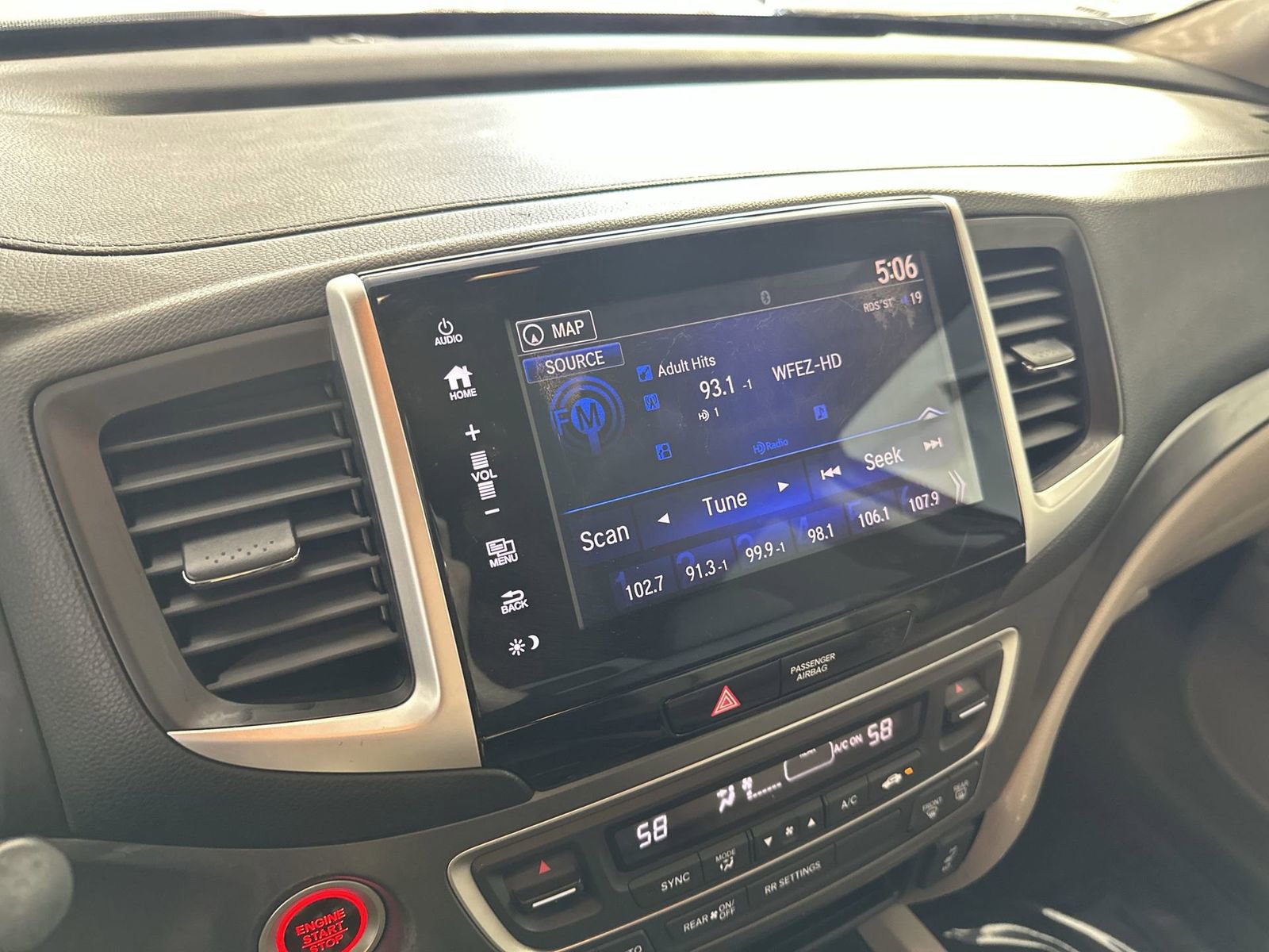 Used 2017 Honda Ridgeline RTL-T image 16