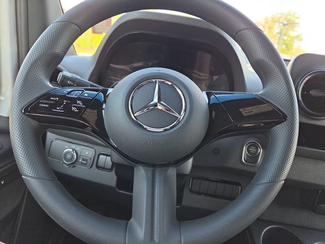 New 2026 Mercedes-Benz Sprinter 2500 image 17