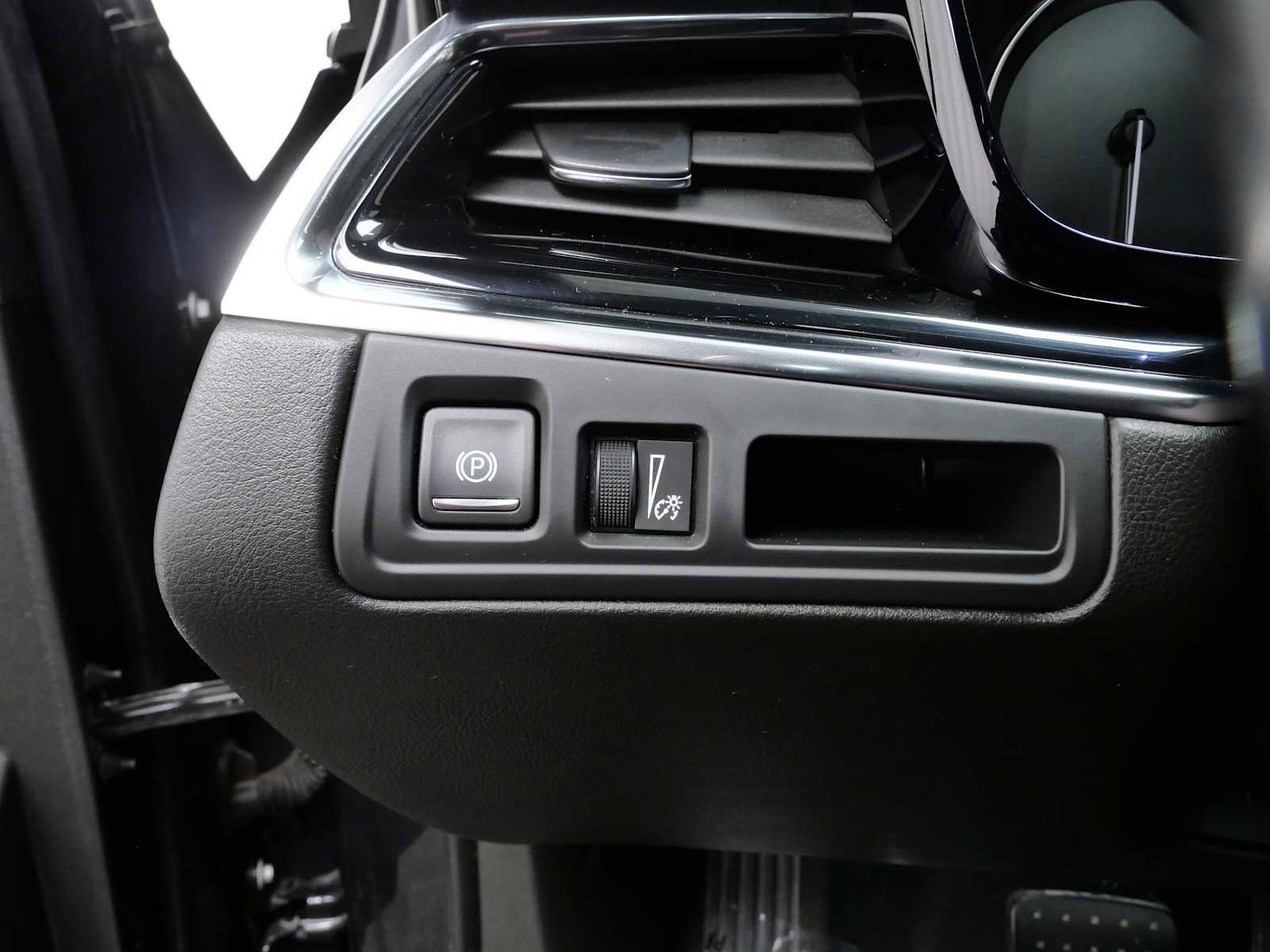 Used 2020 Cadillac XT6 Premium Luxury image 26