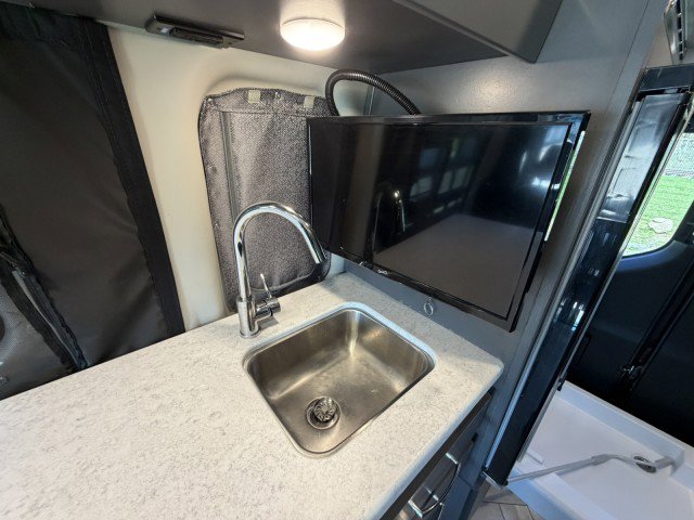 Used 2022 Mercedes-Benz Sprinter 2500 image 53