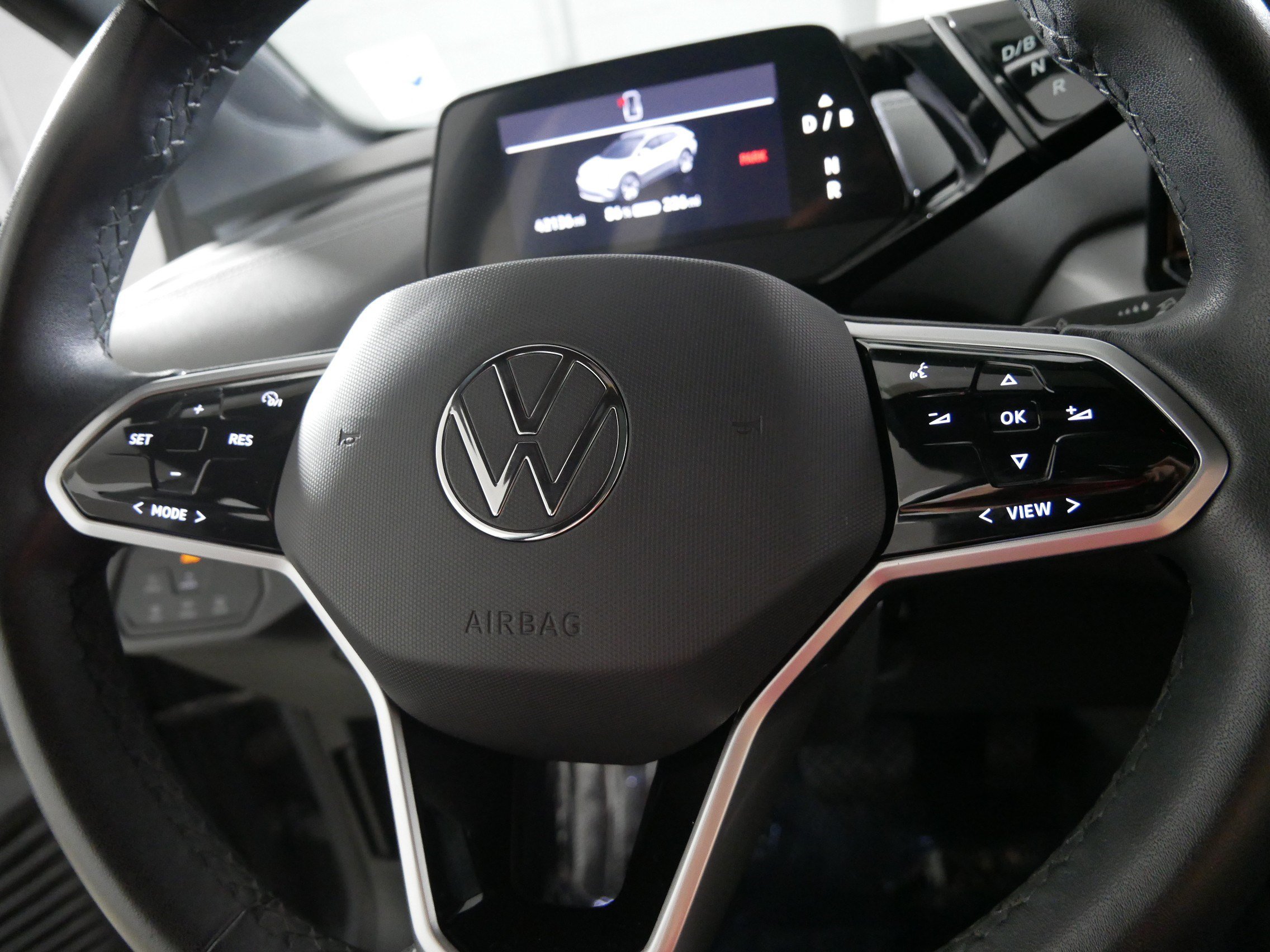 Used 2023 Volkswagen ID.4 Pro S AWD/4WD image 25