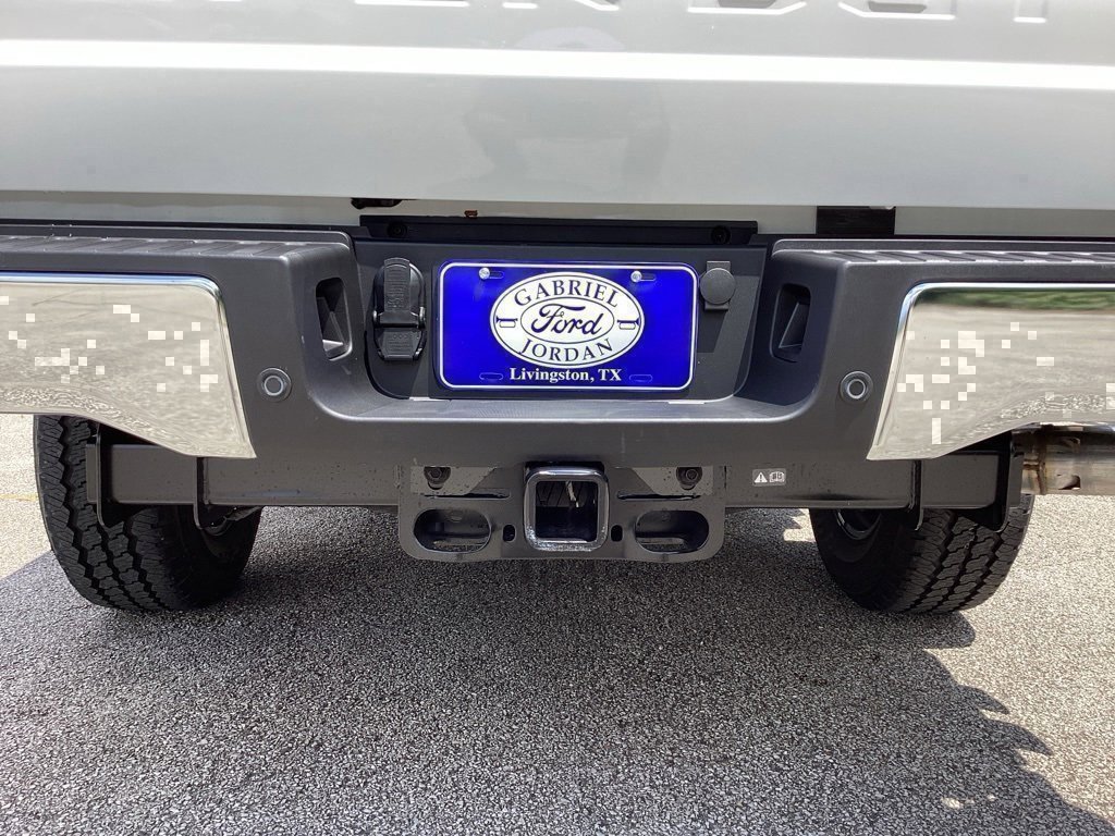 New 2025 Ford F250 Lariat w/ FX4 Off-Road Package image 13