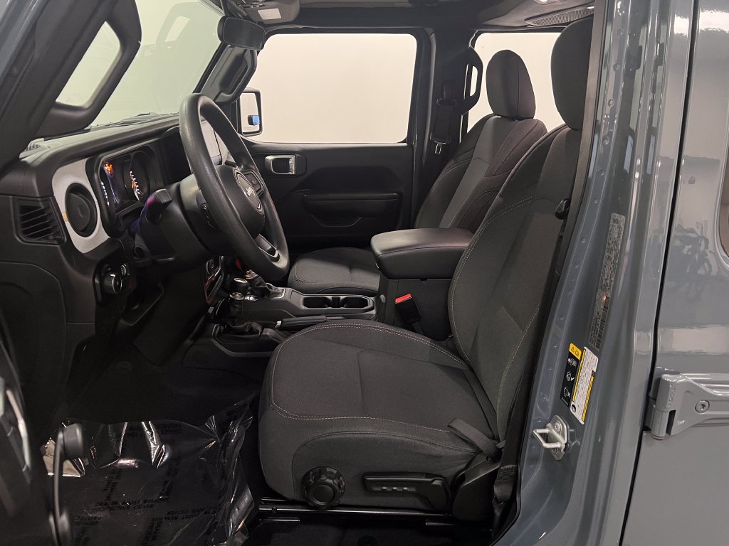 Certified 2024 Jeep Wrangler Unlimited Sport AWD/4WD image 10