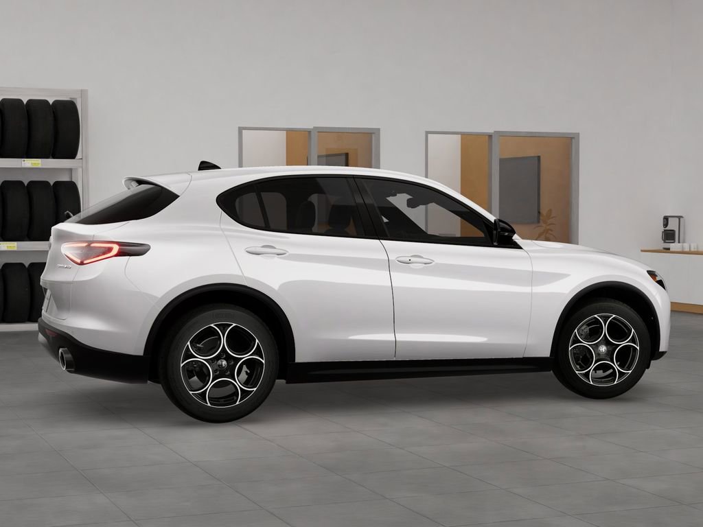 New 2026 Alfa Romeo Stelvio Sprint image 6