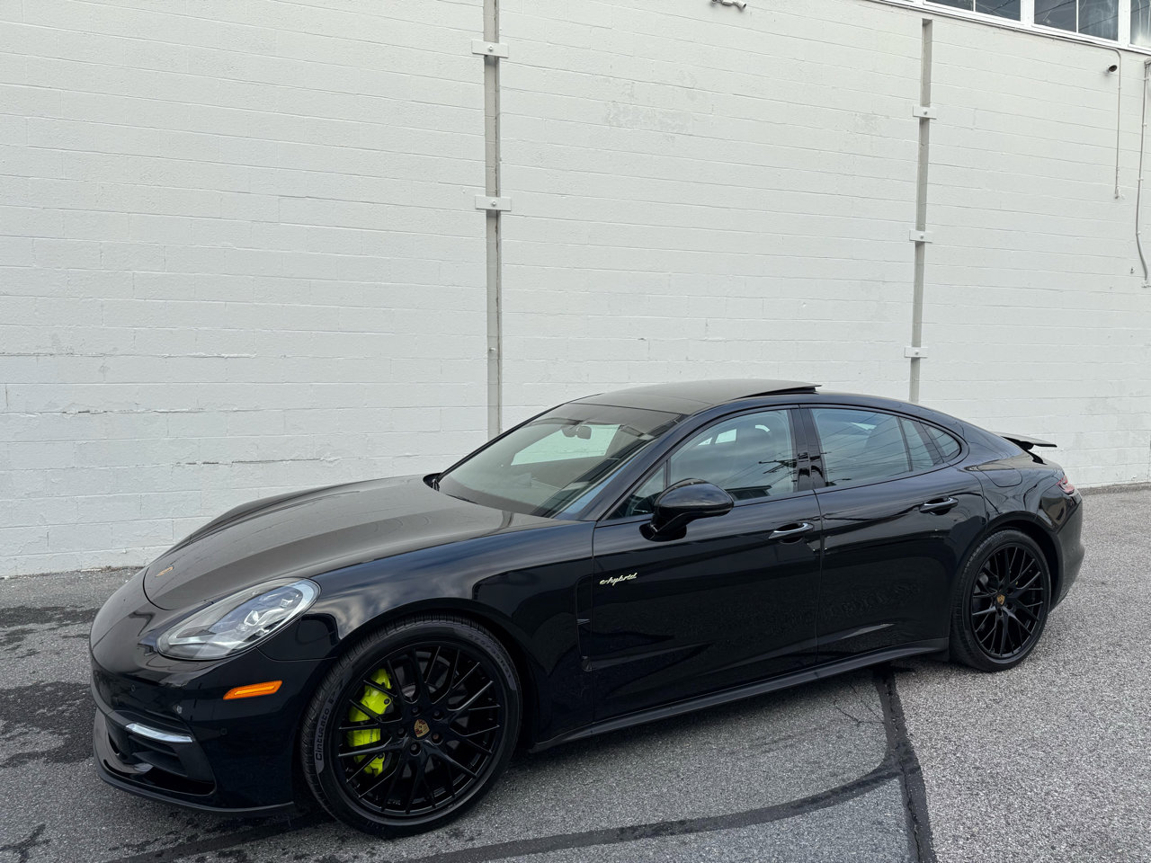 Used 2019 Porsche Panamera 4 image 10