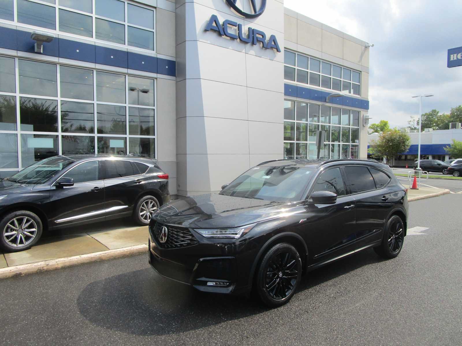 Certified 2025 Acura MDX A-Spec w/ Advance Package AWD/4WD image 1