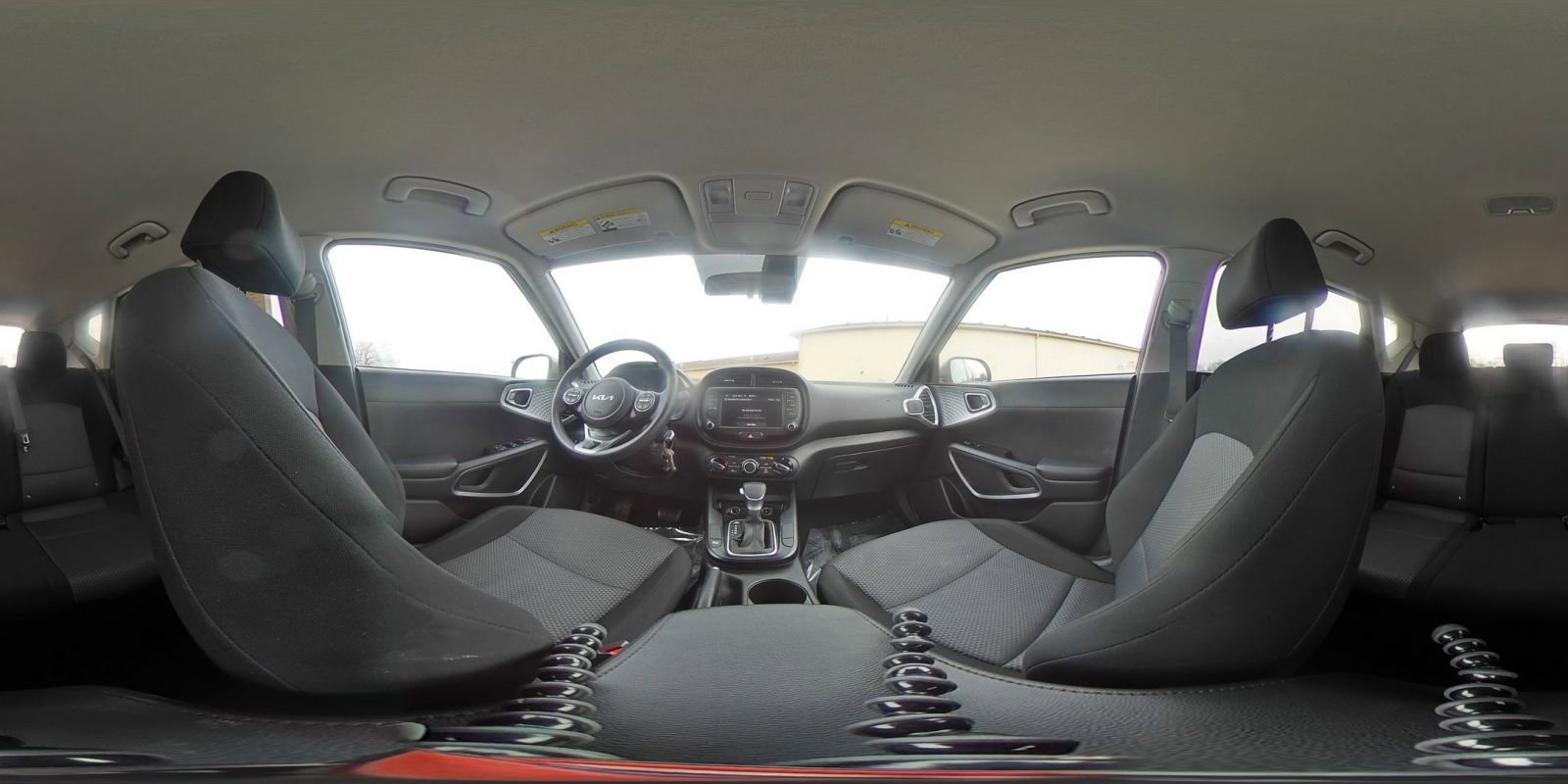 Used 2025 Kia Soul LX w/ LX Technology Package image 41